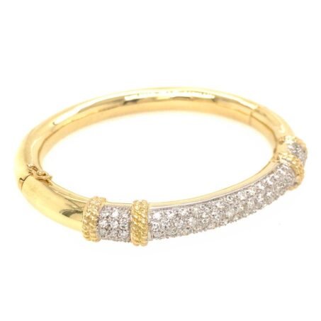 Classic Gold Bracelet